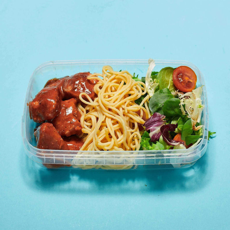 Fresh Peri Peri Chicken with Noodles, part of Macro Based Diet's healthy meal prep delivery for weight loss and muscle gain.